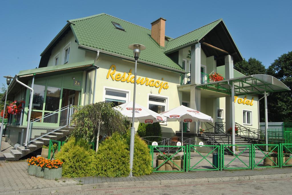 Motel Db2000 Bilgoraj Bagian luar foto
